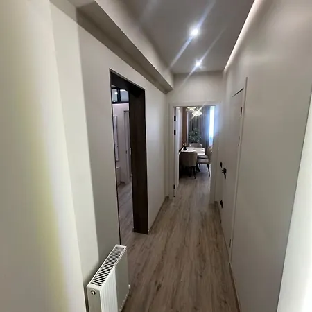 Lux Ciocana *